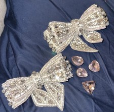 NIP Croc Jibbitz 2 Extra Large Crystal Bow And 4 Pink Oversized Gem Jibbitz