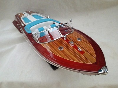 Riva Aquarama Lamborghini 26'' White-blue Quality Model Boat L70