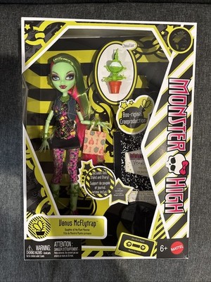 Monster High Boo-riginal Creeproduction Doll Venus Mcflytrap & Pet Wave 4 IN HND