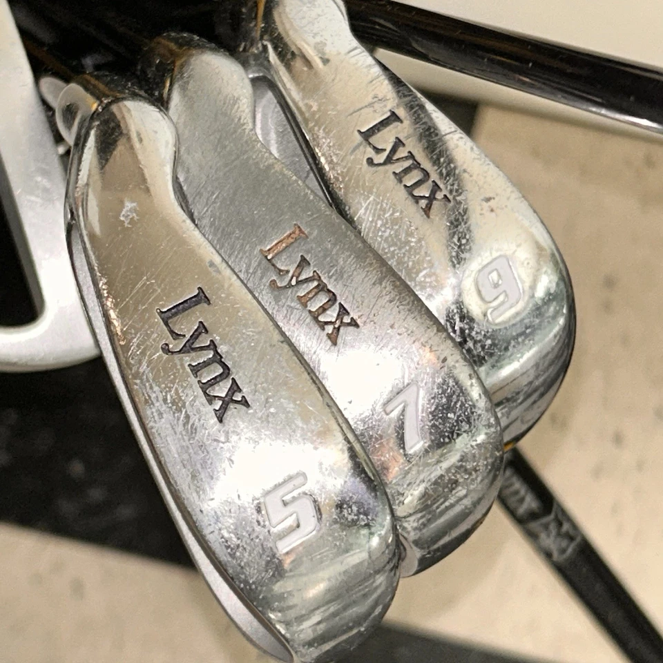 Lynx Jr Golf Club Set LH 5, 7, 9 Iron Titanium Matrix 1 Driver Jr Putter Bag - Image 4 of 4