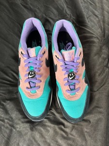 Nike Air Max 1 'Have a Nike Day' Sneakers Size 11.5 amazing condition collector