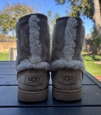 Ugg Hadley II Waterproof Classic Short Shearling Kid Boots Size 3 Style 1017332K