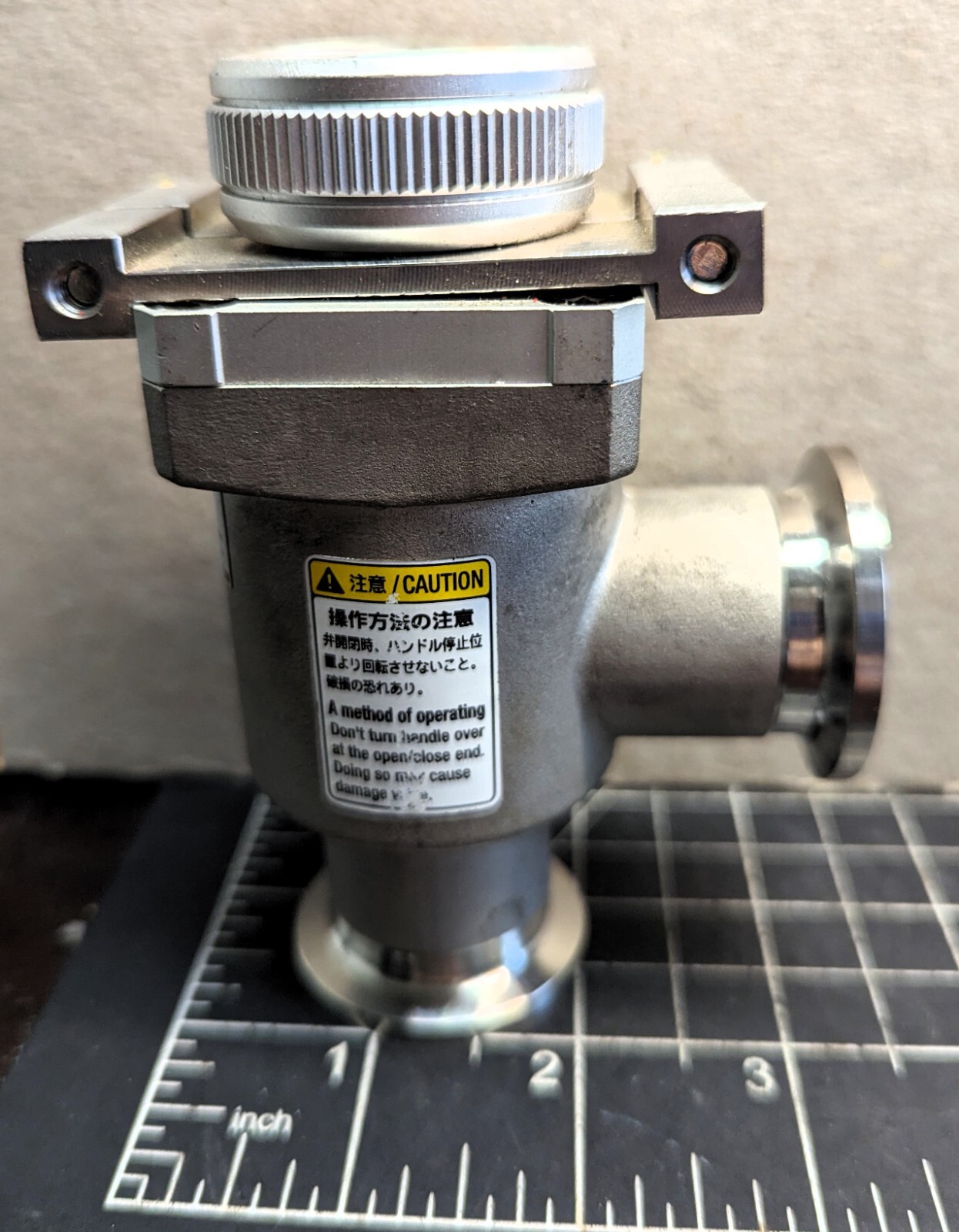 SMC XMH-25 ANGLE VALVE, INLINE, HIGH VACUUM, SS, Working Pull [A3B4]