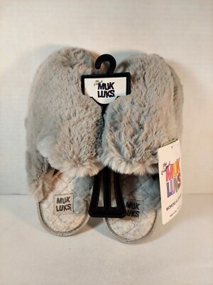 Muk Luks Faux Fur Grey Slippers NWT Women's size 7-8