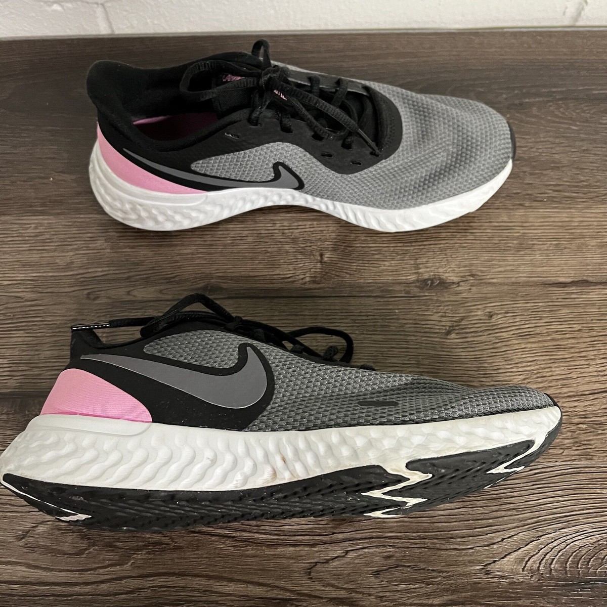 nike revolution 5 myntra