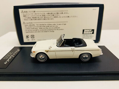 MARK43 Fairlady 2000 ホワイト Mark43 Datsun Fairlady 2000 SR311 White 1/43 Scale Resin Model Car