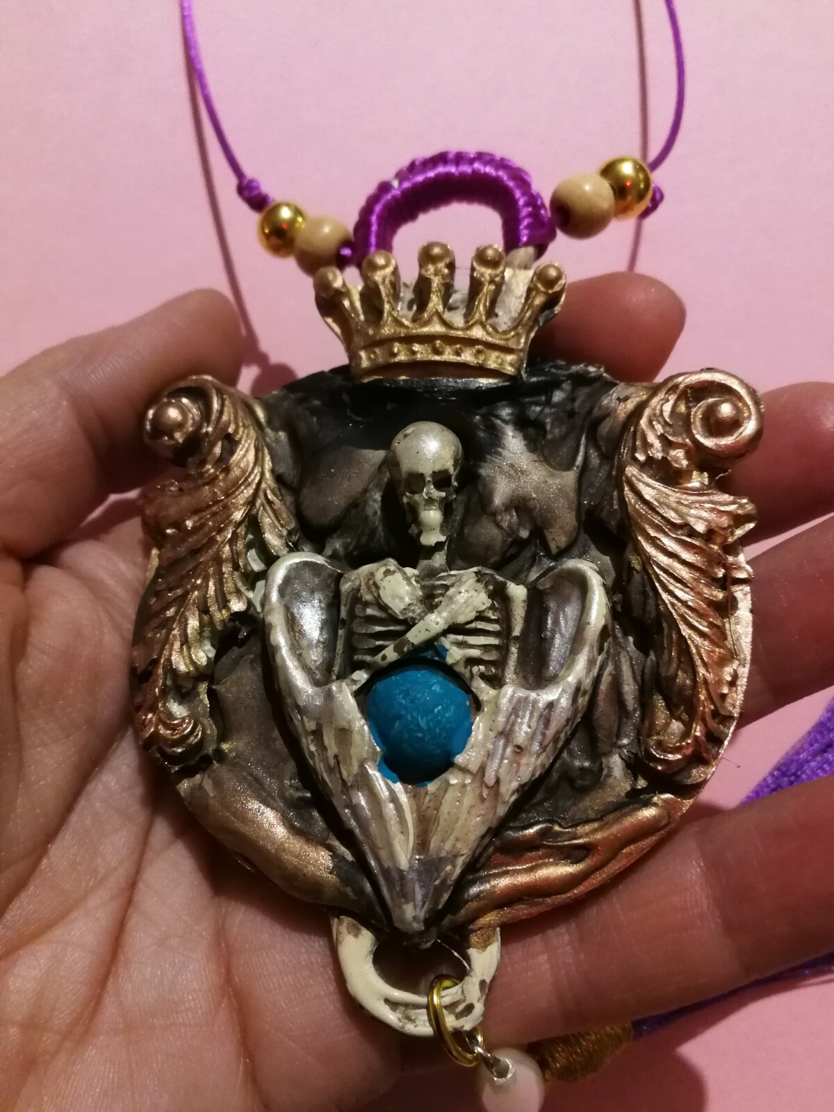 Picture 2 of 24