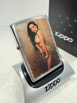 ORIGINAL Zippo Feuerzeug SEXY AMAZON WARRIOR ARCHER WOMAN Brushed Chrome 2013 NEU