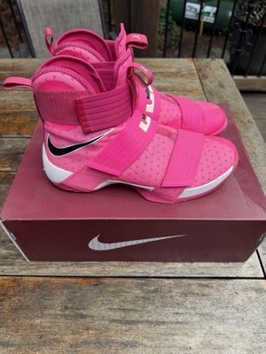 Nike LeBron Soldier 10 RARE BREAST CANCER AWARENESS Size 10  display picture 1