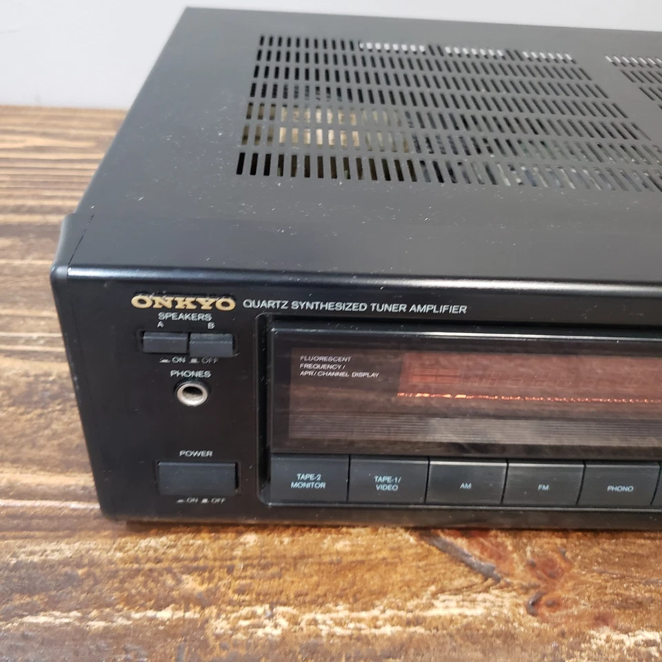 Onkyo TX-900 Quartz Synthesized AM/FM Tuner Amplifier - Image 2 of 4