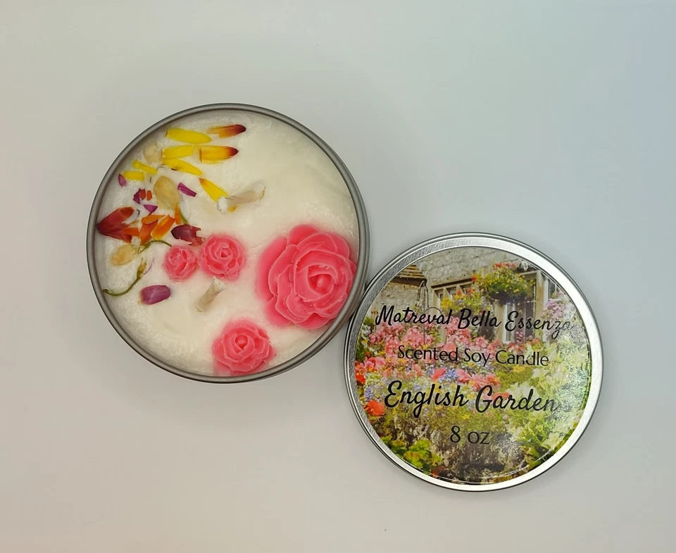 Vela de soja | Perfumada de jardín inglés | Mecha doble | Vertida a mano | 8 oz Foto 2 de 4