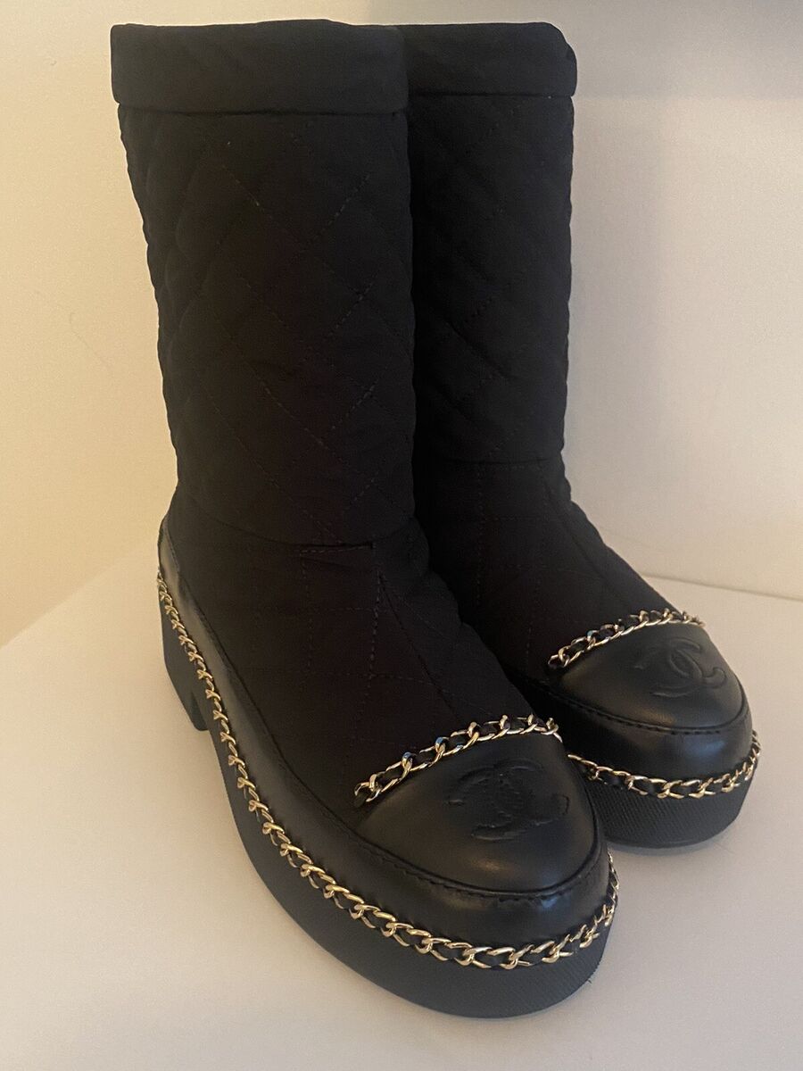 Authentic New CHANEL Logo Apres Ski Winter Boots - Size 36 Authentic New CHANEL Logo Apres Ski Winter Boots - Size 36