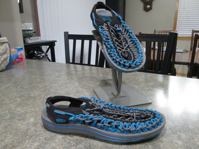 keen bungee sandals