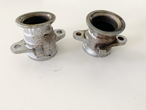 YAMAHA VMX-12 VMAX 1200 2WE Anschluß Stutzen Krümmer Rohr Flansch Auspuff