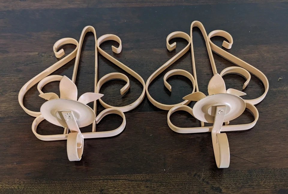 Candelabros colgantes de hierro forjado gótico español de mediados de siglo de colección  Foto 2 de 4