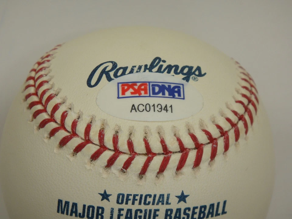 PRESIDENT GEORGE H. W. BUSH PSA/DNA GRADED 9 MINT SIGNED MLB BASEBALL AUTOGRAPH - Image 4 of 4