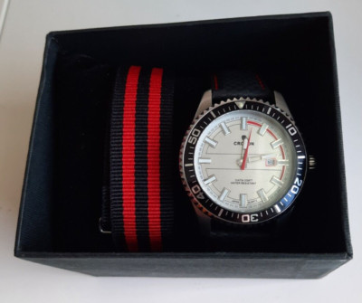 Croton Aquamatic Quartz Silver Dial Black Bezel 44 mm w Racing Leather Strap
