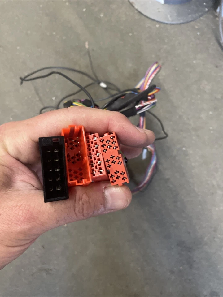 DENSION Gateway  Gwpc12b USB BT iPhone for Audi B6 S4 - Изображение 2 из 4