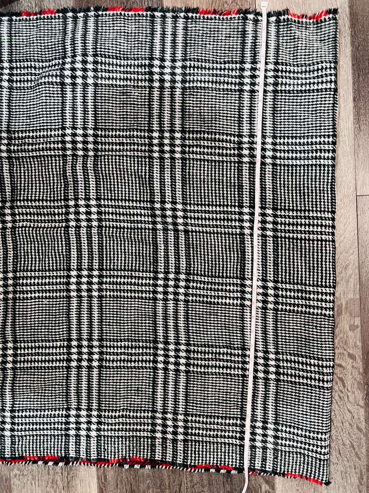 Reversible Plaid Checkered Pattern Scarf Shawl Wr… - image 4