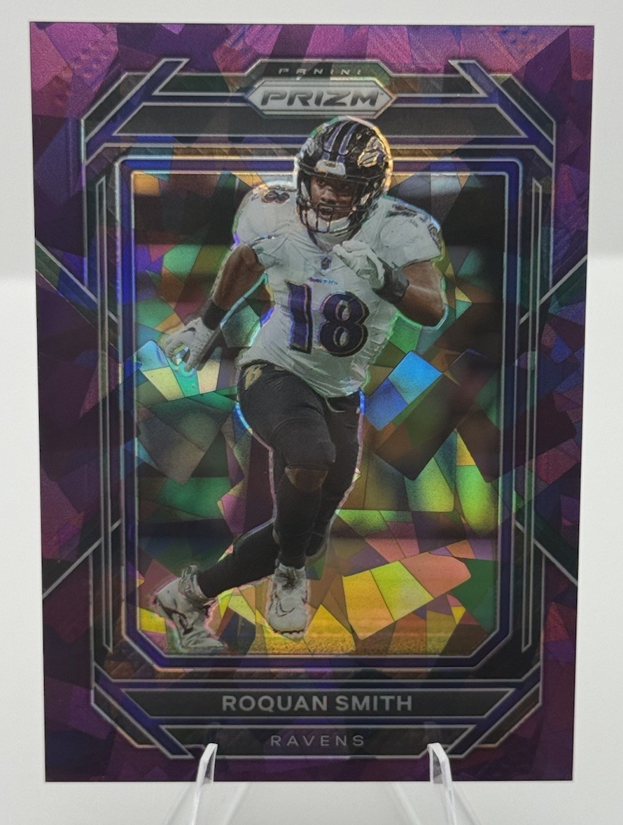 2022 Panini Prizm - Roquan Smith #51 Purple Ice Prizm /225