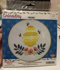 NEW Design Works Crafts Inc Embroidery Kit “Bee Hive” Fast Free Shipping