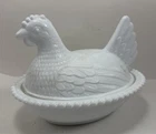 White Indiana Glass Nesting Hen Rooster Covered Candy Dish Trinket MCM   (h)