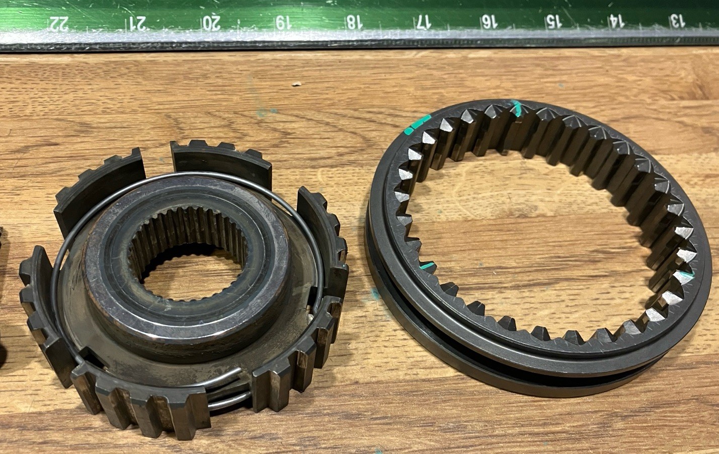 VW 02Z 02A 02J Manual Gearbox 5th Gear Selector Hub Fork Washer Kit 02J311241F