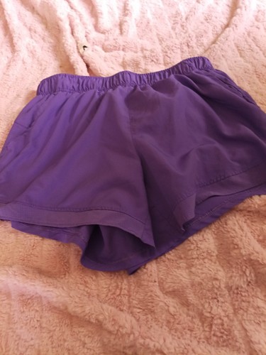 Athletic Works Women’s Solid Purple Athletic Shorts Elastic Waist 3" Inseam