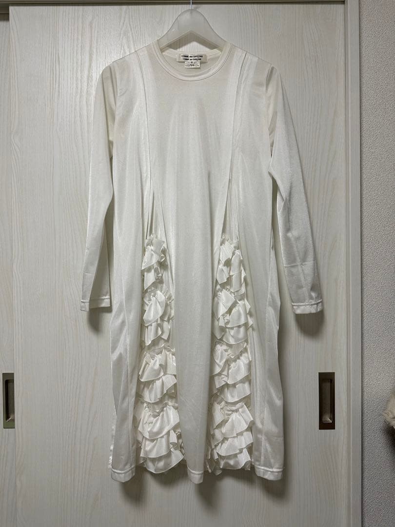 Comme Des Garcons Comcom White Polyester Petal Lo… - image 1