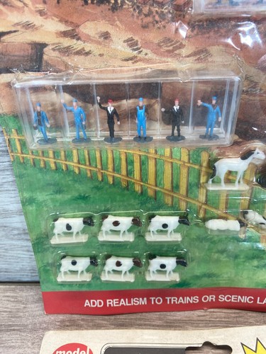 Model Power 1443 Station Set & 1442 Track Siders HO Scale Train Scenic Sealed - Picture 6 of 12
