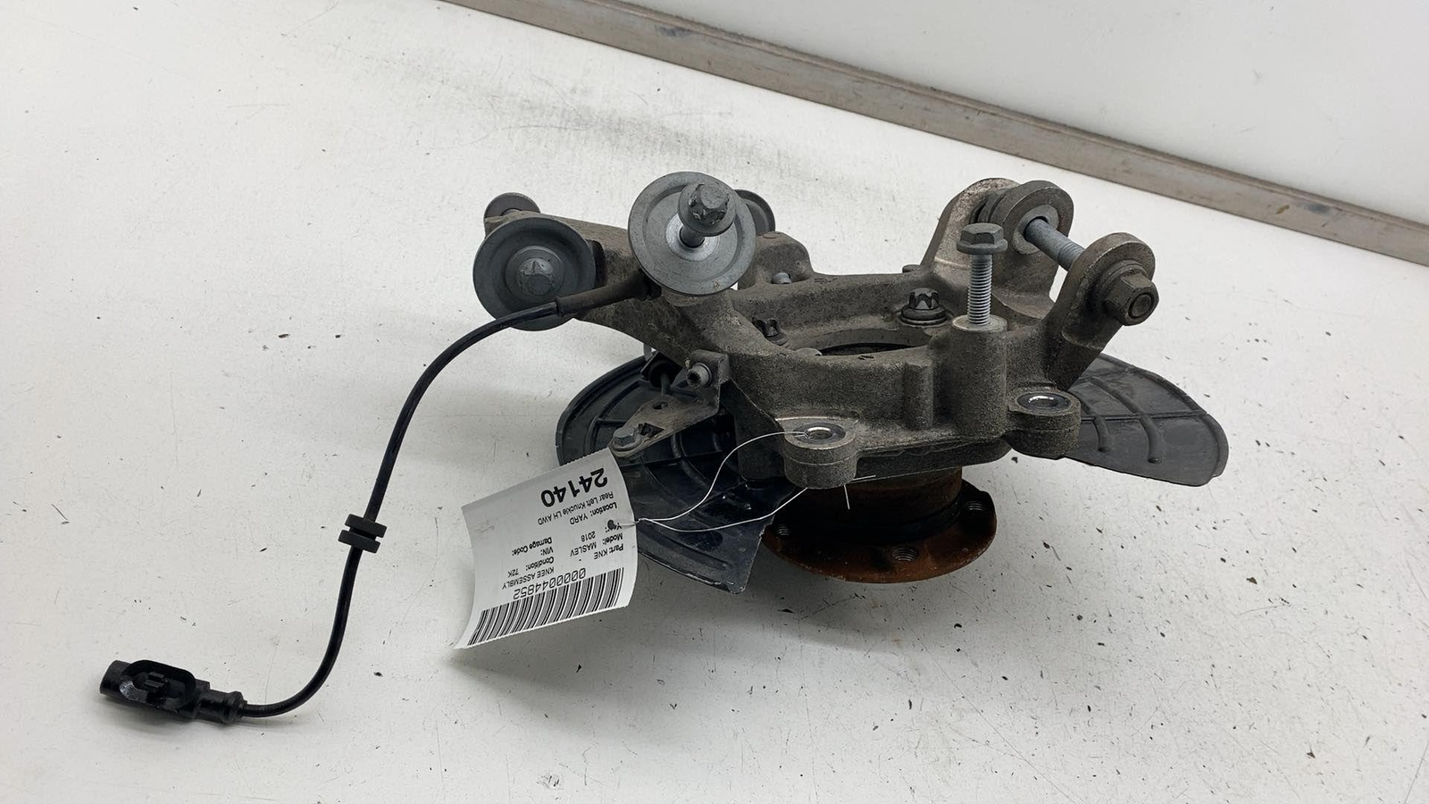 ⭕ 2017-2020 Maserati Levante Rear Driver Side Spindle Knuckle Assy Left LH AWD