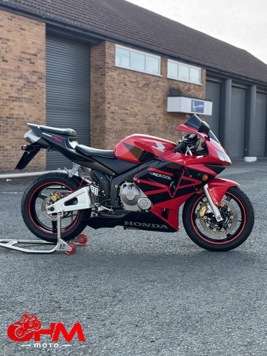 Honda CBR 600 RR - Low Miles - Picture 3 of 23