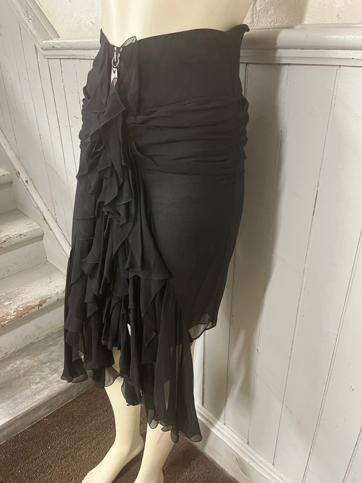 Gonna Saint Laurent nera in georgette di seta con volant F34