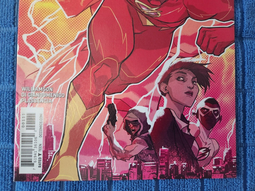 The Flash (2016) #1 NM+ (9.6) - Picture 3 of 3