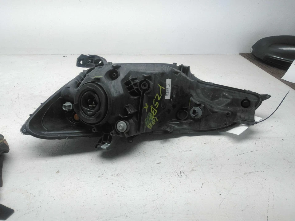 Used Right Headlight Assembly fits: 2017 Honda Fit Right Grade B - Imagem 3 de 4