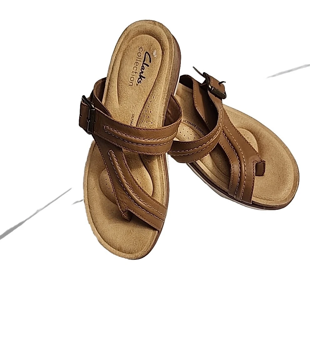 Sandali Clarks da donna 8 M Brynn Madi marroni in pelle perizoma punta aperta infradito