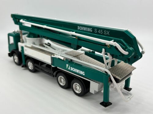 CONRAD Modelle I SCHWING S45 SX Betonpumpe auf MACK (1:50) - Bild 4 von 9