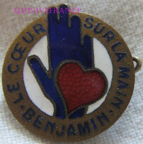 Bg13816 - Insignia Badge Shield Heart Vendée