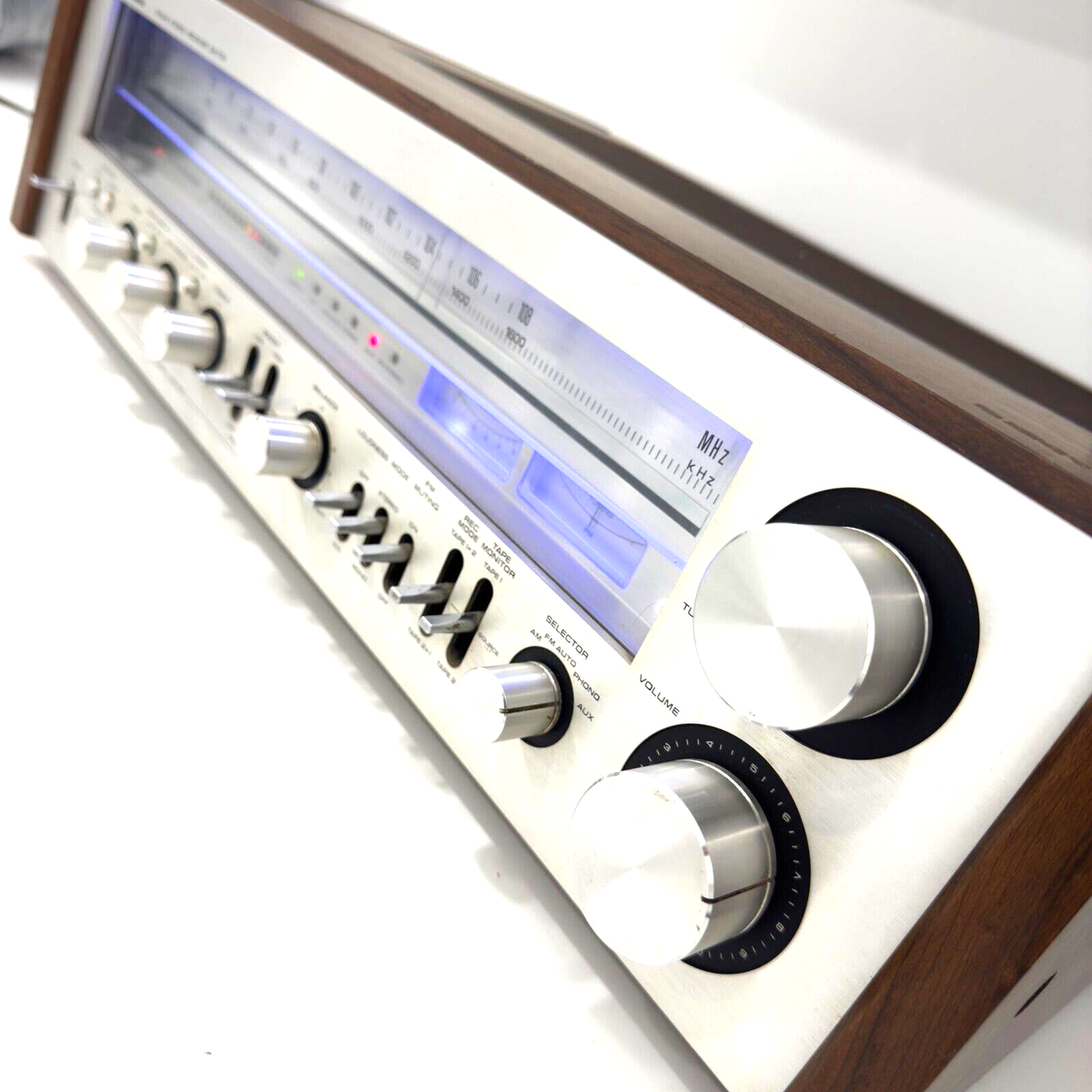 Technics SA-700 Reciever Made In Japan - Blue LED Modded - Basic