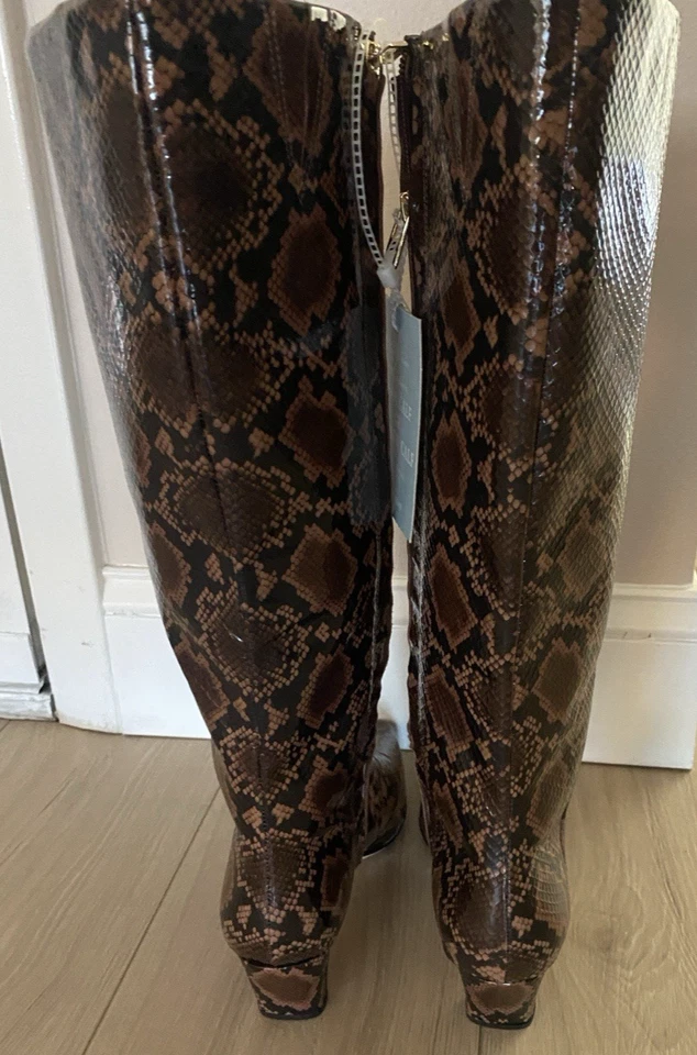 Botas de vestir Antonio Melani SNAKE charol altas de pantorrilla ancha talla 7,5 nuevas con etiquetas Foto 3 de 4