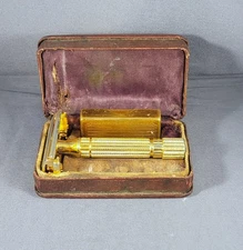 Gillette ARISTOCRAT - Late 1940's Model- Clean - w/ Case