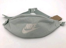 NWT Nike Heritage Waistpack 3L Light Silver Phantom Hip Fanny Pack Bag DB0490-03
