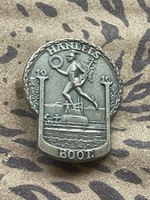 CAP BADGE ORIGINAL SUBMARINE 1916