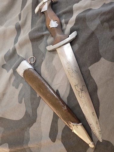 German SA dagger . WW2 . Carl Eickhorn, Solingen