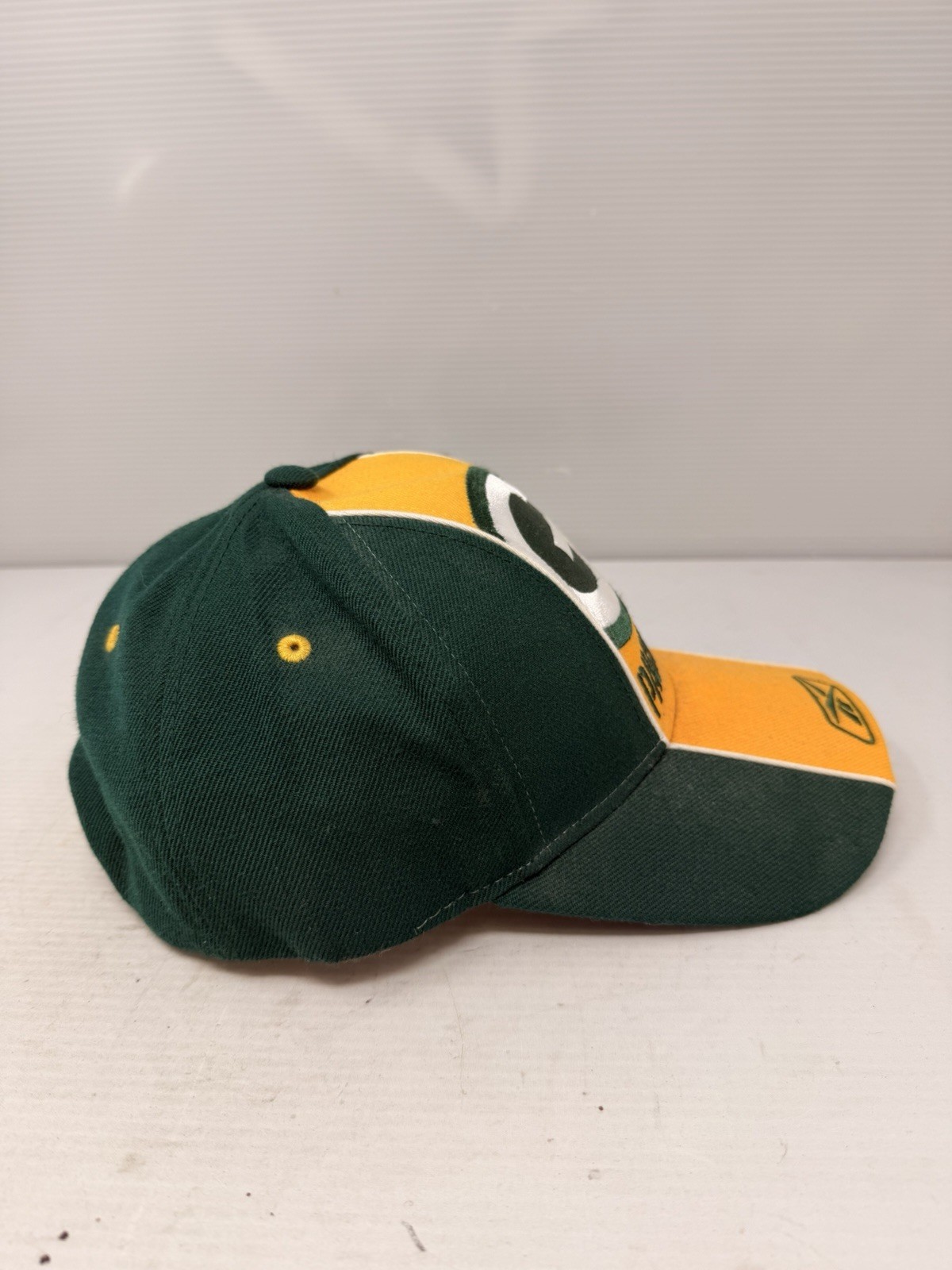 Vintage Green Bay Packers NFL Reebok Football 90s Strapback Hat Cap thumbnail 5