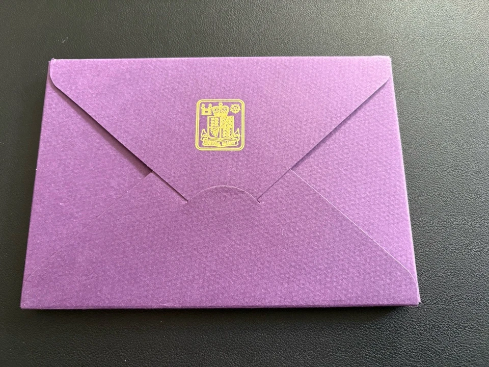 Royal Mint 1980 Proof Set the Coinage of Great Britain & Northern Ireland 50p - Image 2 of 4