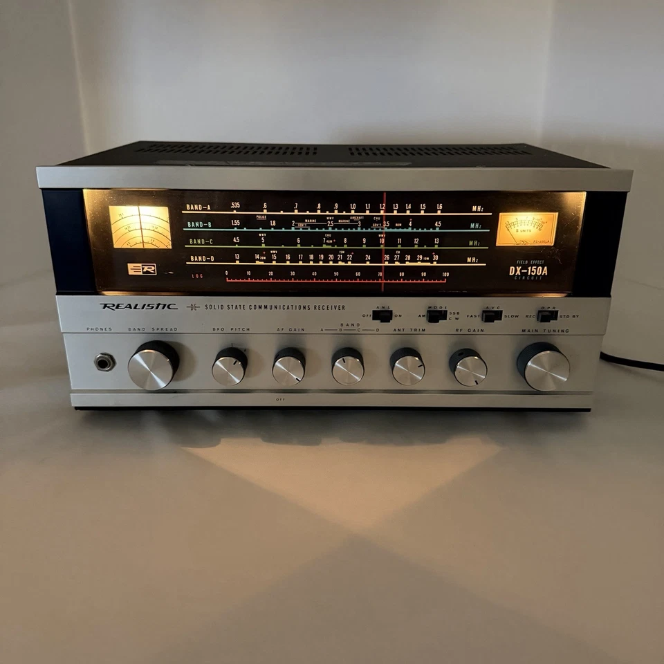 Realistic DX150A Solid State Communications Receiver Shortwave HF Radio Tested - Image 4 of 4