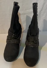 Not Rated Gray Short Change Bling Boots Women's Size 8- 3.5” Heels