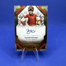 2025 Topps Tier One Yadier Molina /25 Auto #T1A-TM - St. Louis Cardinals