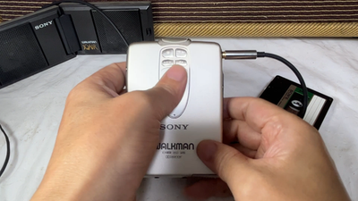 SONY WM-EX2 1996 Walkman Silver Vintage Cassette Player Made in